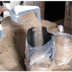 Dura-Tech® StableHand™ Hay Net Filler -Schneiders Shop 22661 alt g