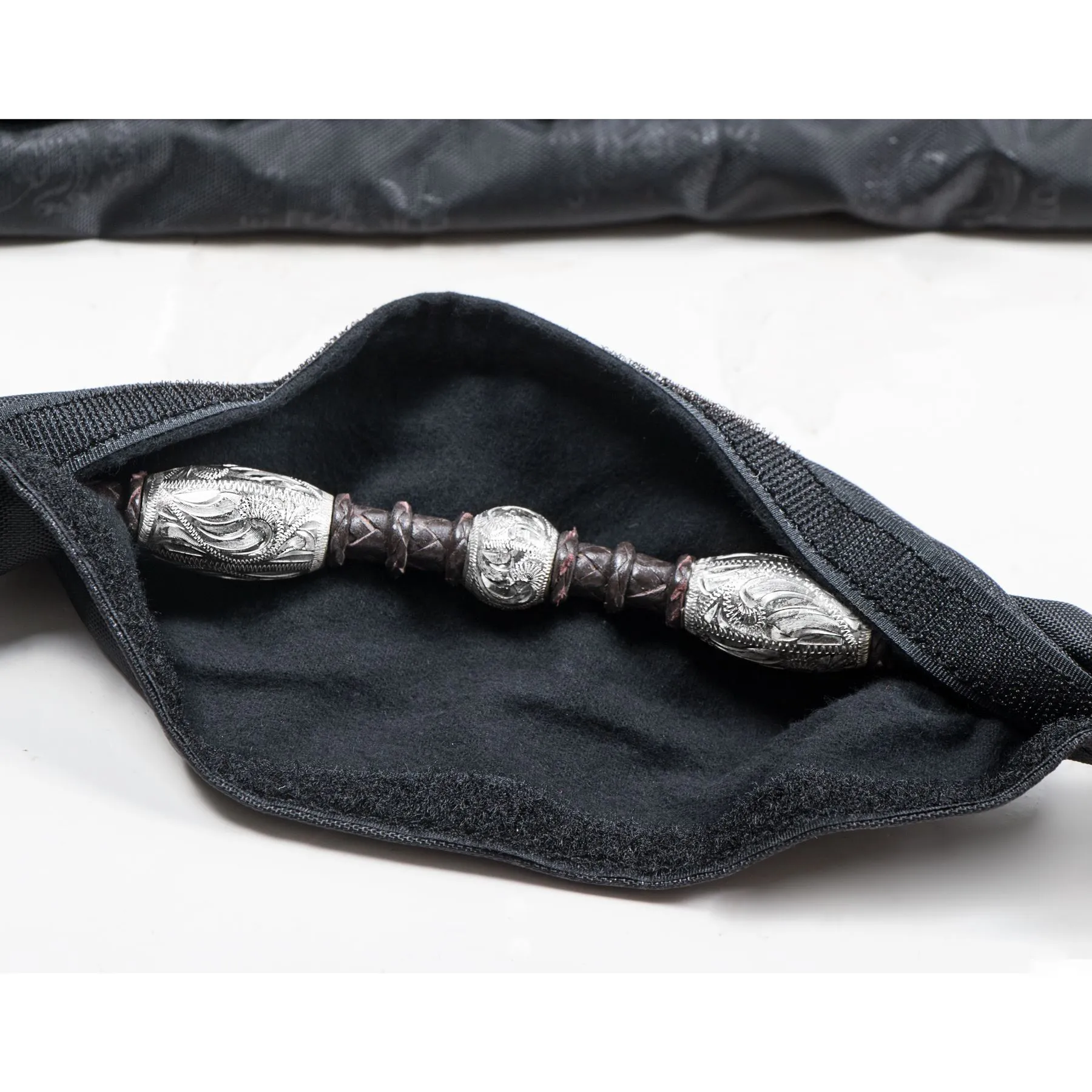 Schneiders Silver Sleeves Romel Rein Covers 3 Schneiders Silver Sleeves Romel Rein Covers - Image 3