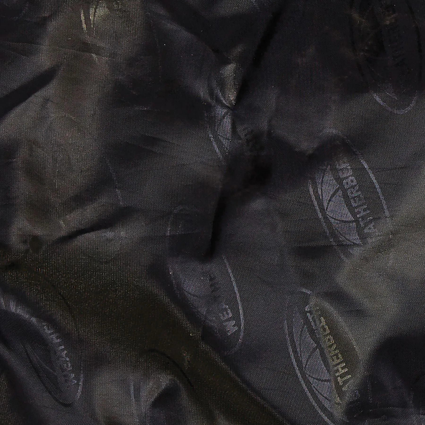 Weatherbeeta® ComFiTec® Essential Combo Neck Medium Weight Turnout Blanket 6 Weatherbeeta® ComFiTec® Essential Combo Neck Medium Weight Turnout Blanket - Image 6