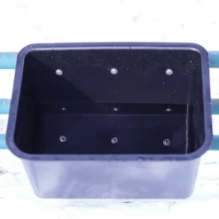 Dura-Tech® Large Hook-Over Feed Bucket - 8 Gallons -Schneiders Shop 41505 alt m