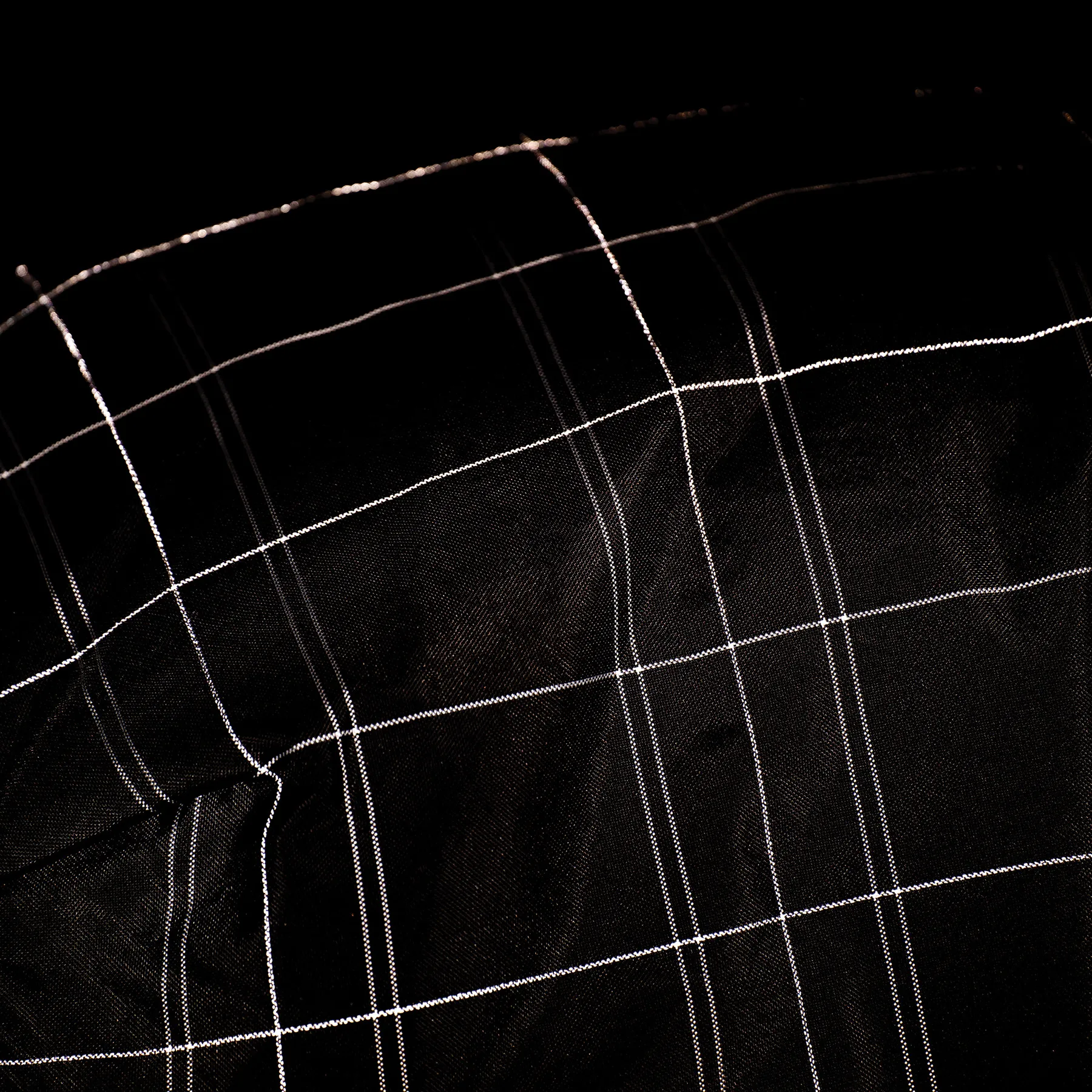 Rhino® Reflectech Plus Vari-Layer Medium Weight Turnout Blanket 5 Rhino® Reflectech Plus Vari-Layer Medium Weight Turnout Blanket - Image 5